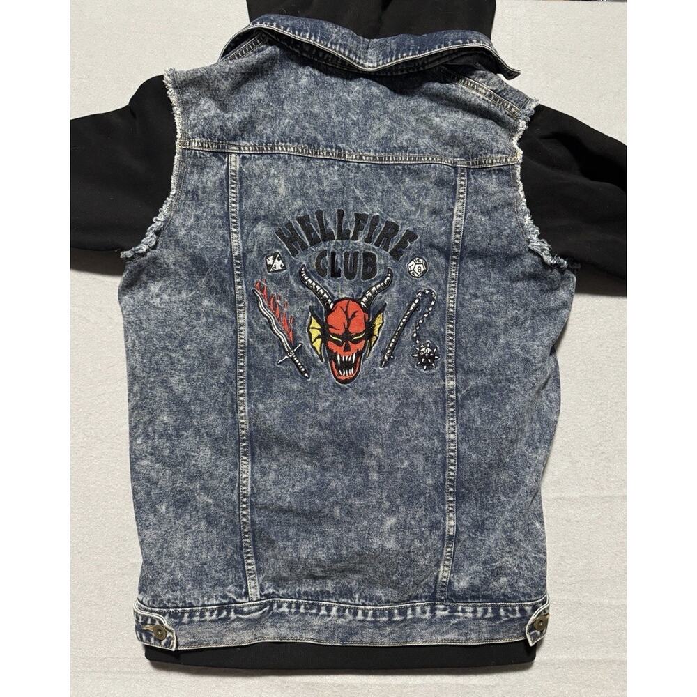 Universal Halloween Horror Nights 2023 Stranger Things Jean Hoodie Jacket Large - Picture 7 of 8